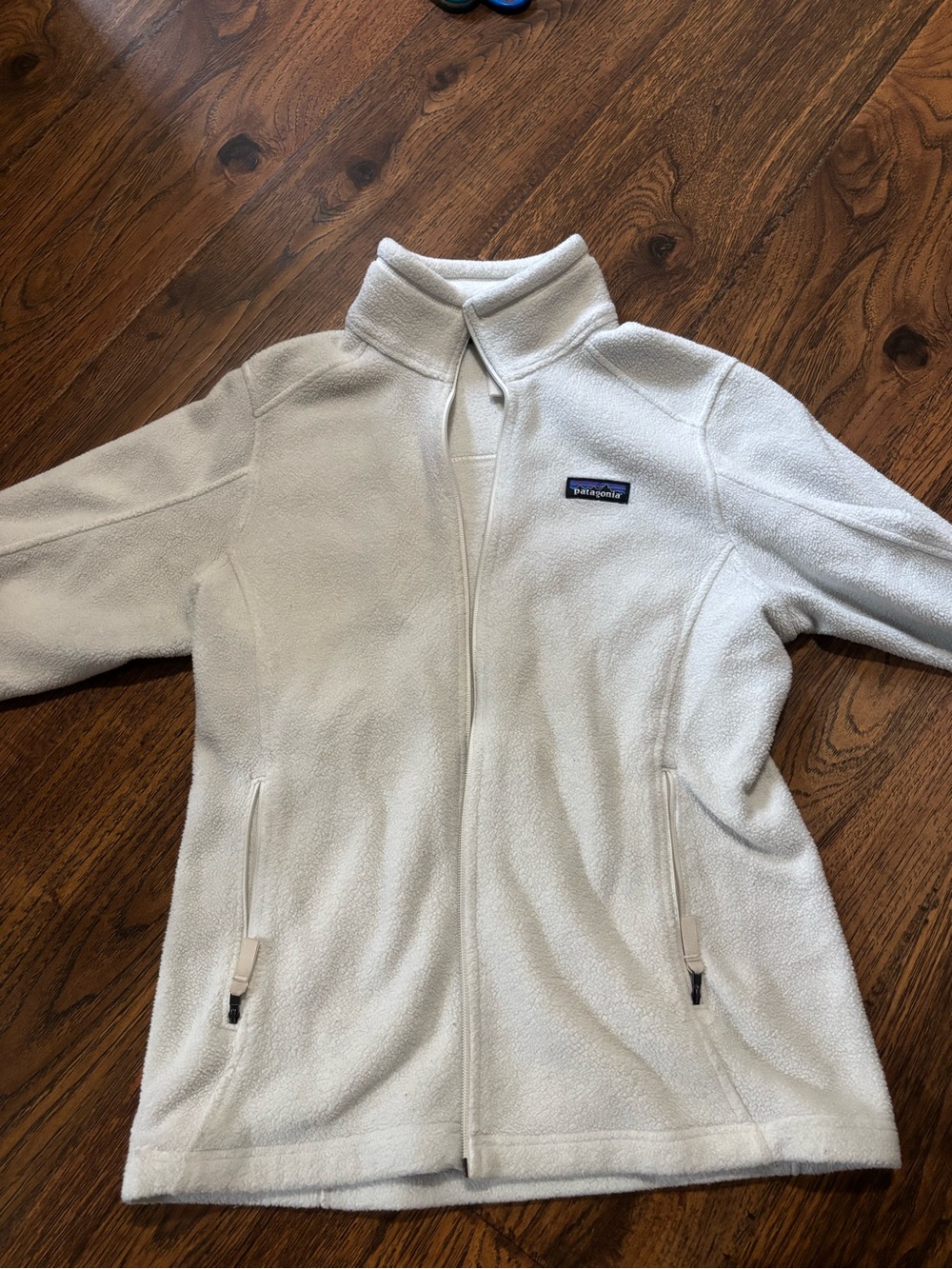 Patagonia Women's Cream Full-Zip Fleece Jacket